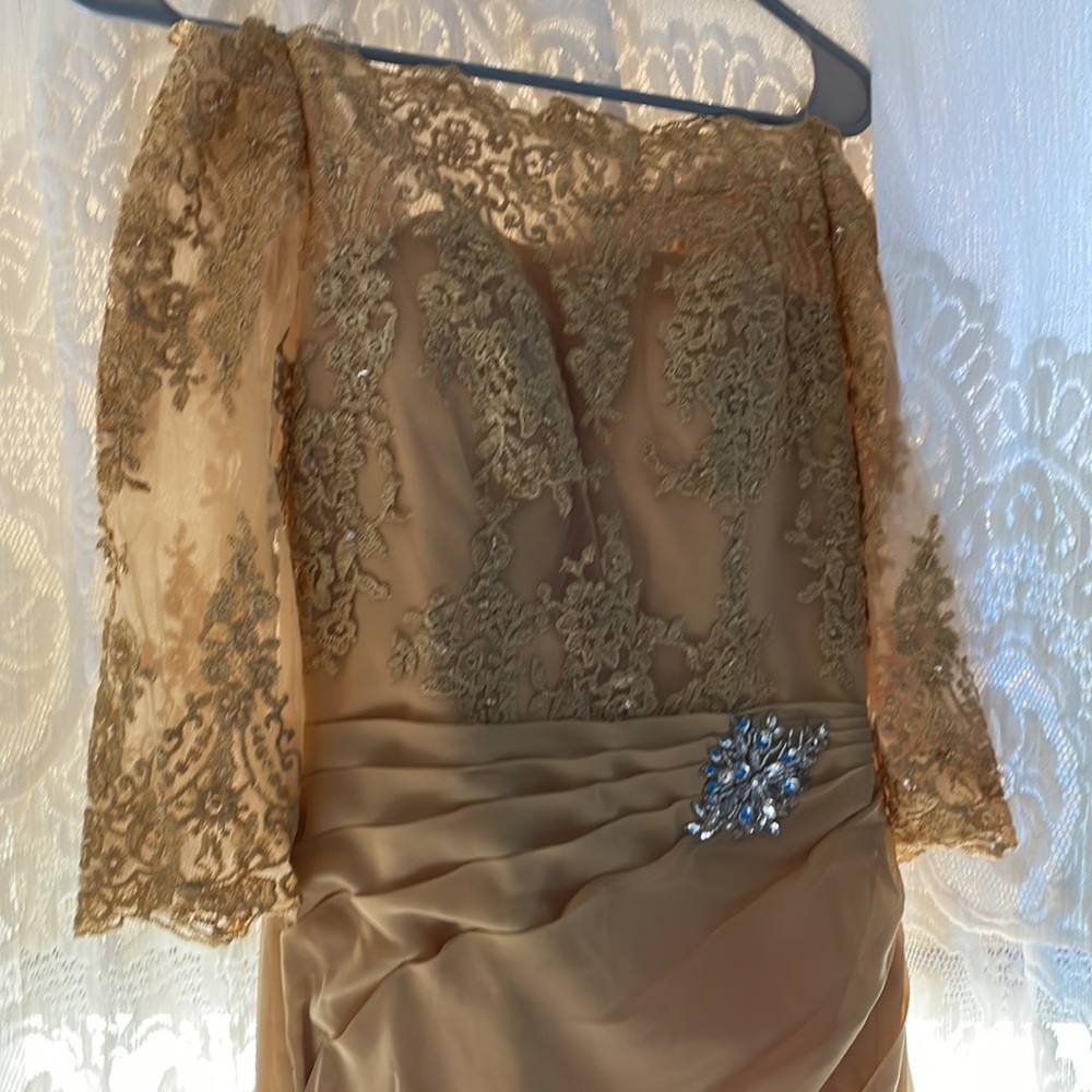 Assymetrical High Low Formal/Prom Gown